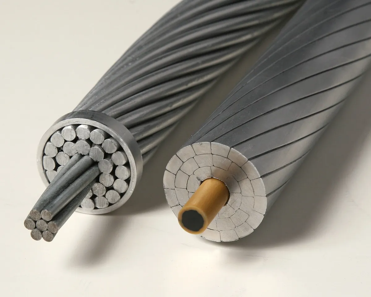 Steel-reinforced (ACSR) and composite-core aluminium overhead conductors, cut to show the strands