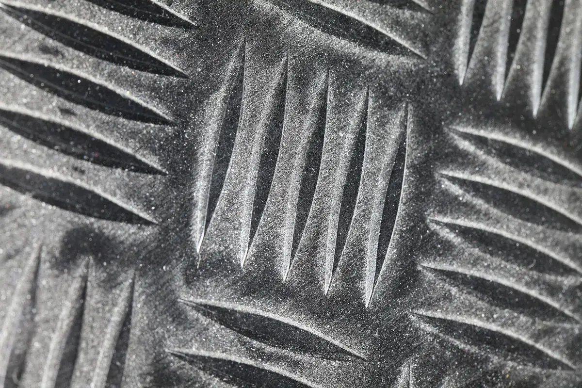 Aluminium five-bar tread plate